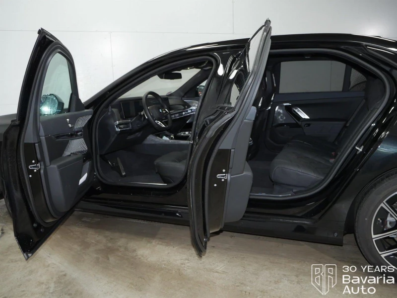 BMW 740 d xDrive M Sport Paket Sportautomatic, снимка 5 - Автомобили и джипове - 52727830