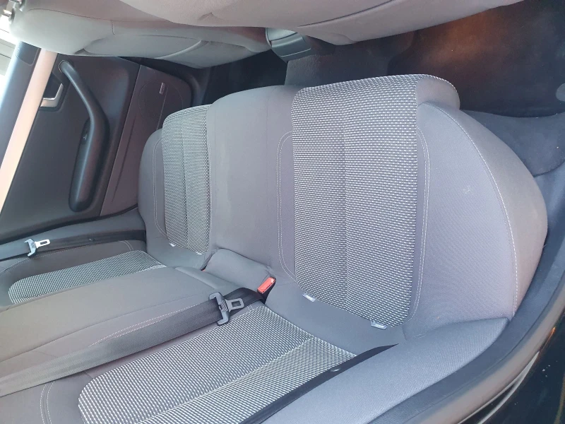 Seat Exeo 2.0TDI FACE  LED AUT  PODGREV  EURO 5 NOVA NOVA, снимка 10 - Автомобили и джипове - 52770163