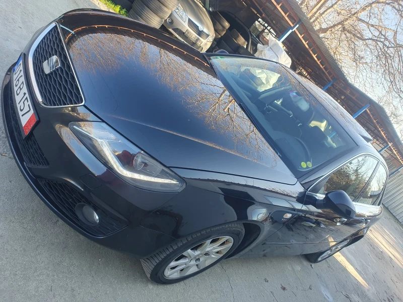 Seat Exeo 2.0TDI FACE  LED AUT  PODGREV  EURO 5 NOVA NOVA, снимка 3 - Автомобили и джипове - 52770163