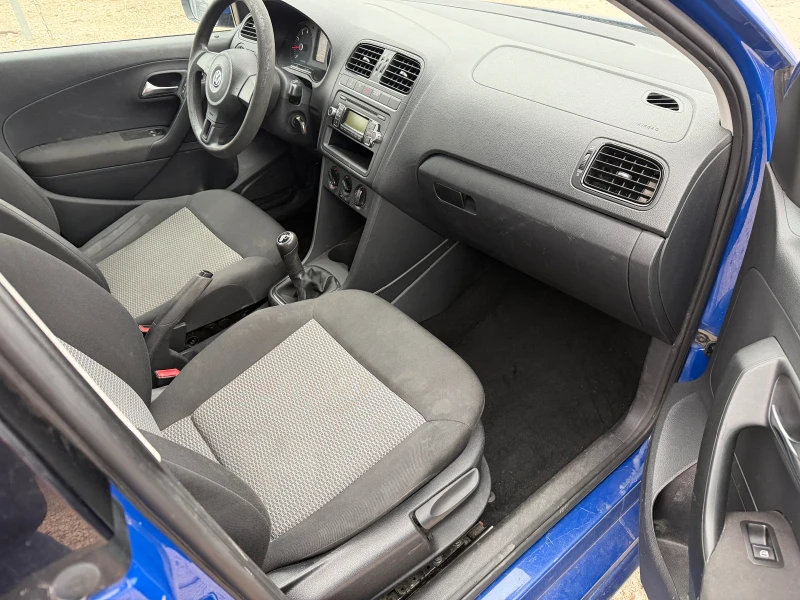 VW Polo 1.2/69кс Климатик, снимка 14 - Автомобили и джипове - 52975125
