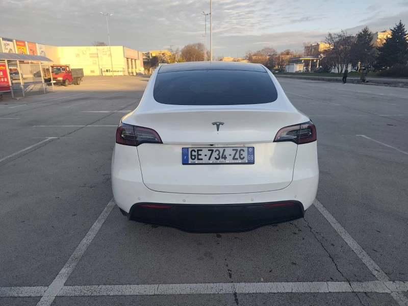 Tesla Model Y Long Range AWD, снимка 6 - Автомобили и джипове - 53181284