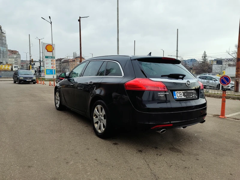Opel Insignia 2.0 turbo 4x4, снимка 4 - Автомобили и джипове - 53214007