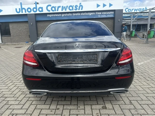 Mercedes-Benz E 220 Executive, снимка 6 - Автомобили и джипове - 55228470