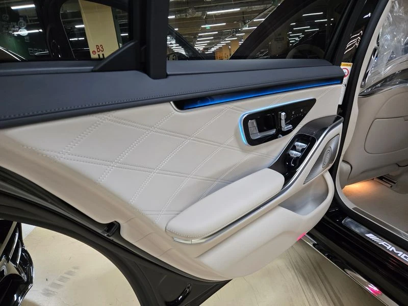 Mercedes-Benz S 63 4.0 Automatic, снимка 13 - Автомобили и джипове - 55833676