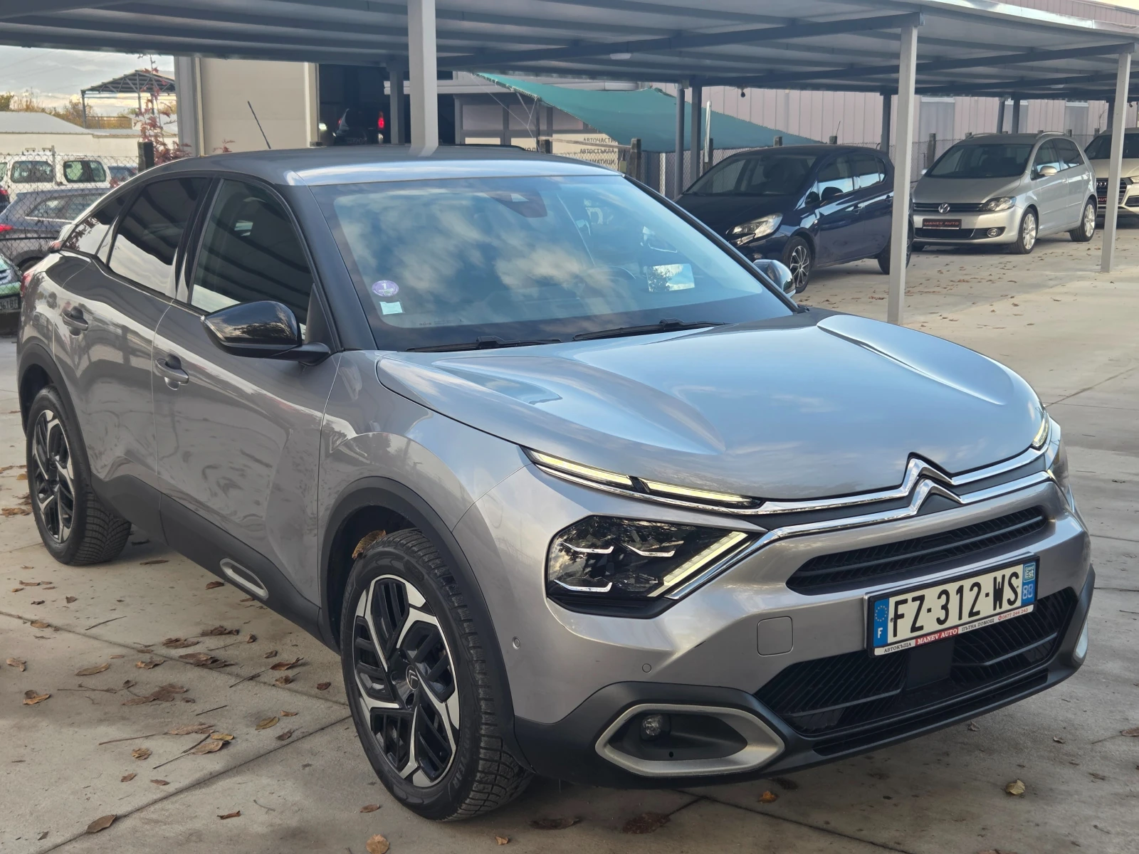 Citroen C4 1.2 SHINE* * HEAD-UP-DISPLEY* KAMERA* LED* KAYLESS, снимка 1