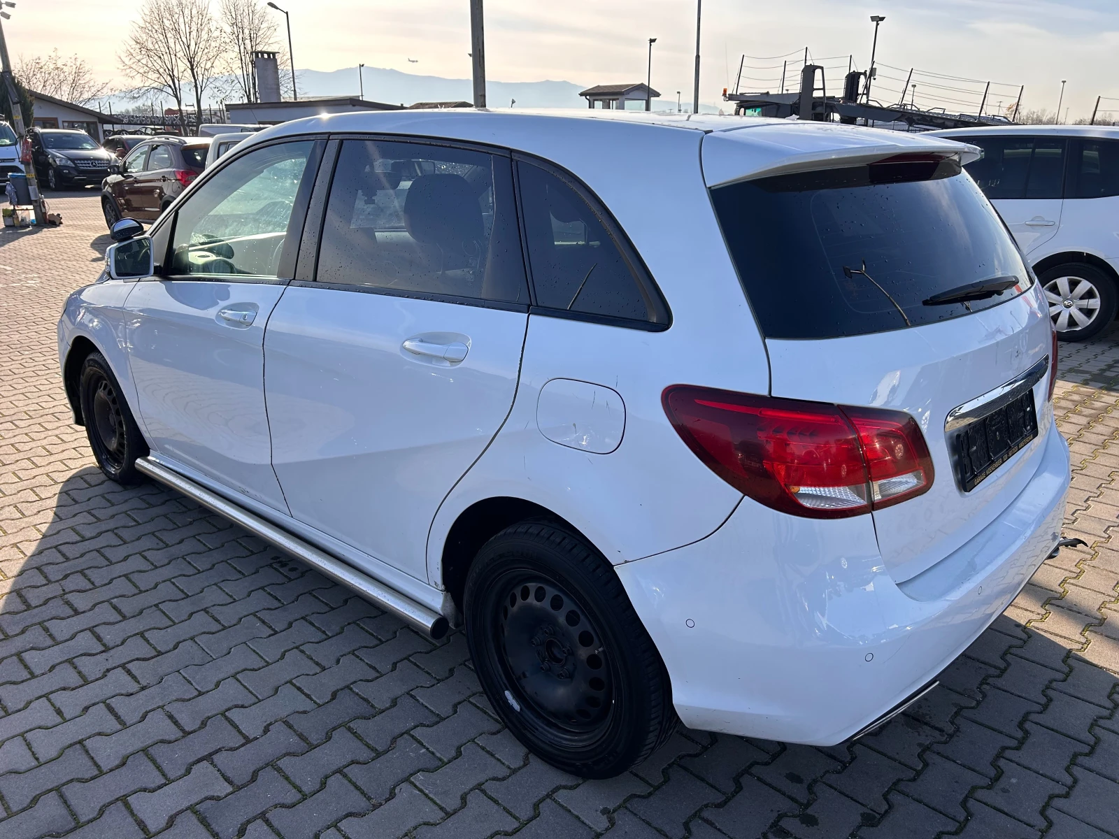 Mercedes-Benz B 220 CDI AVTOMAT/NAVI EURO 6 - изображение 8