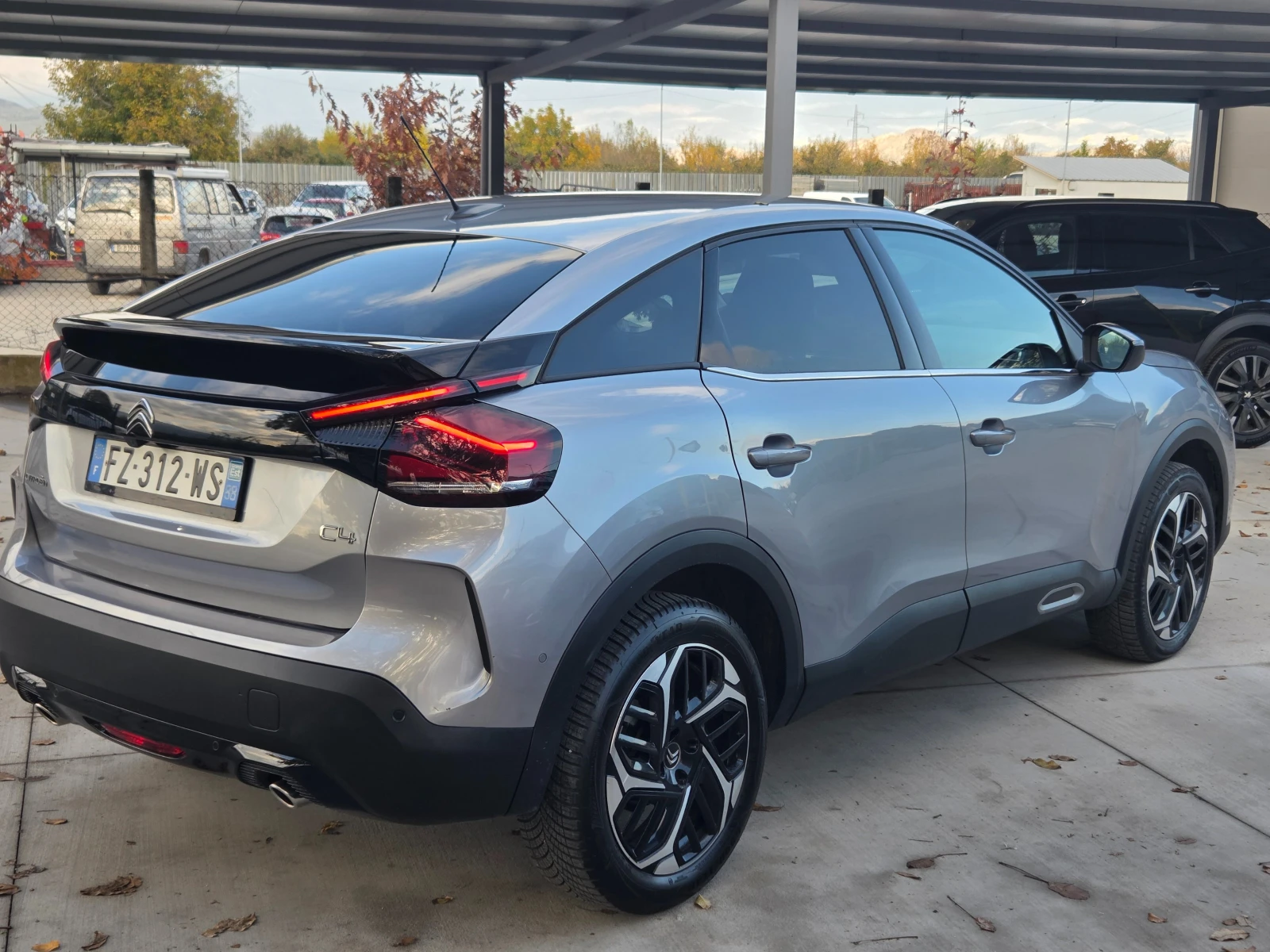 Citroen C4 1.2 SHINE* * HEAD-UP-DISPLEY* KAMERA* LED* KAYLESS | Mobile.bg   15