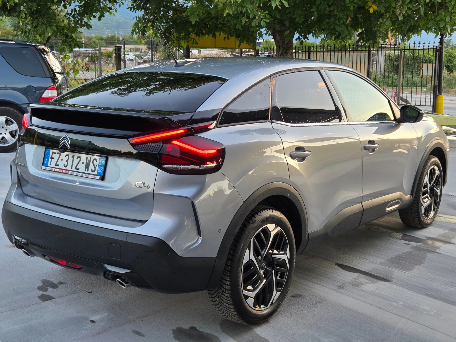 Citroen C4 1.2 SHINE* * HEAD-UP-DISPLEY* KAMERA* LED* KAYLESS | Mobile.bg   14