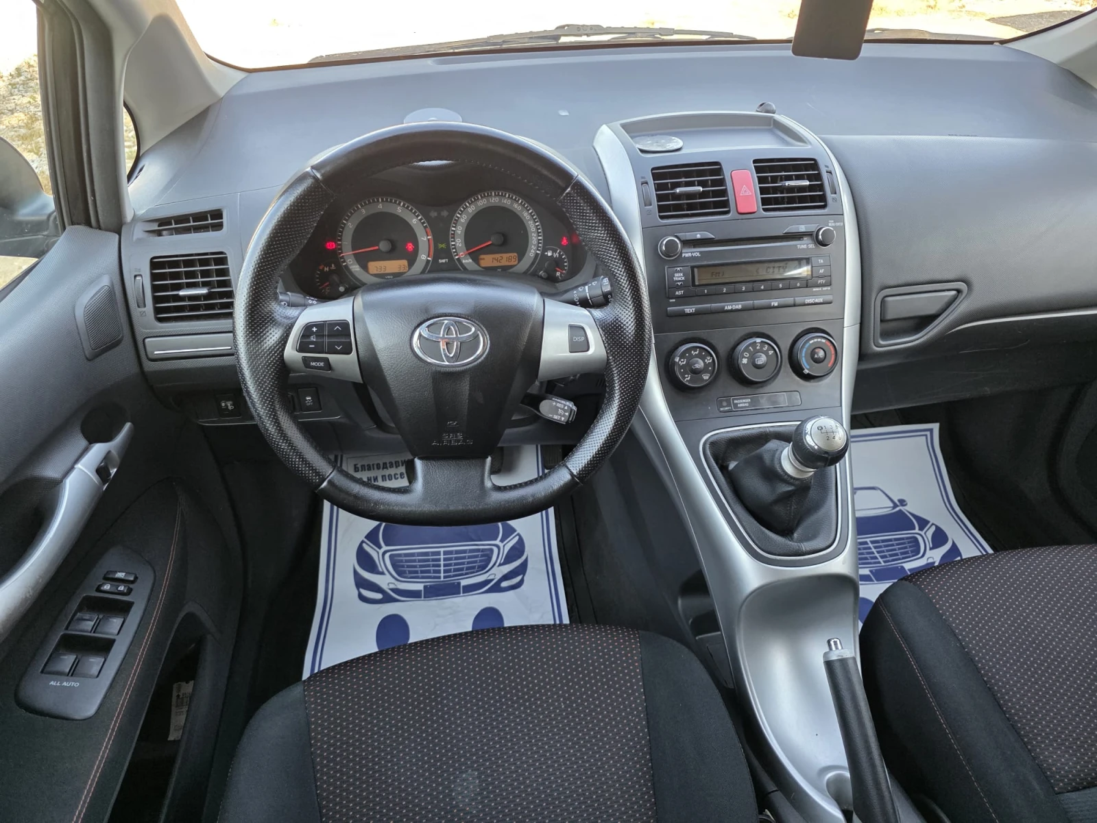 Toyota Auris 1.8i * 147к.с.* 6 скорости* SWISS *  - изображение 10