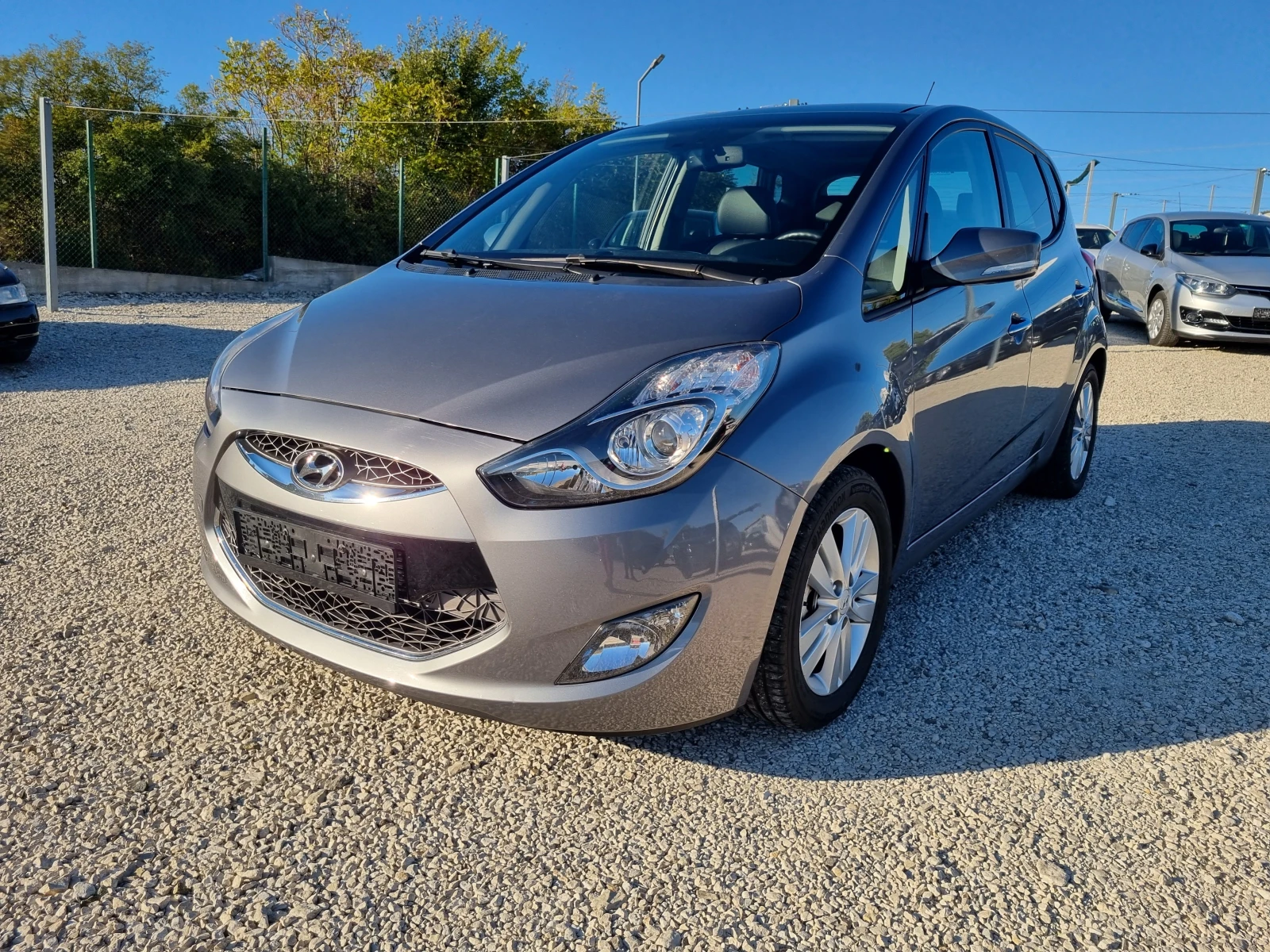 Hyundai Ix20 1.6i 125 k.c VERTEX Швейцария     | Mobile.bg — изображение 1