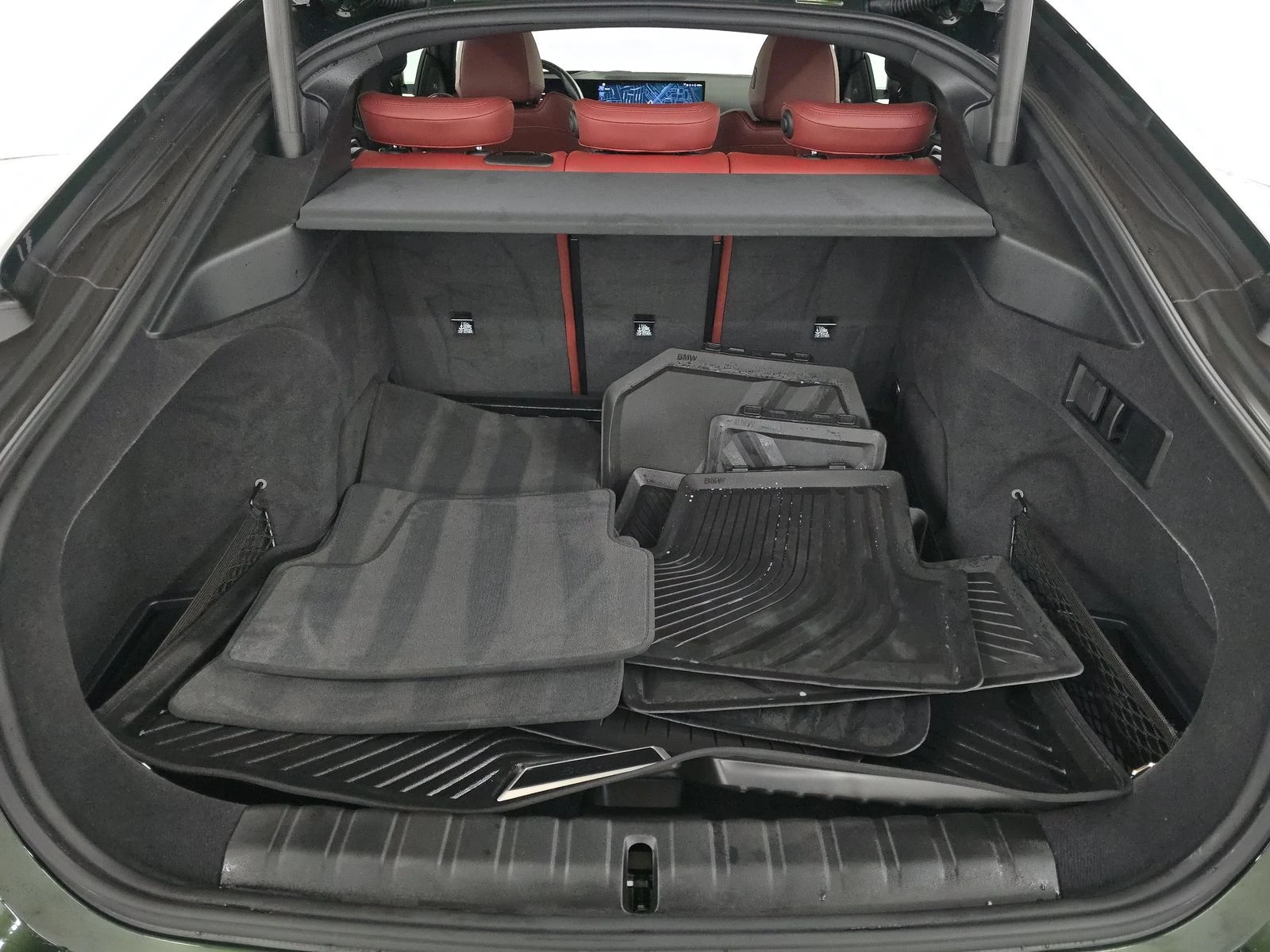 BMW i4 * eDrive35* * *  | Mobile.bg   16