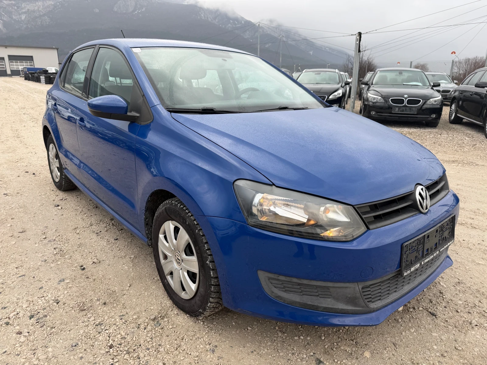 VW Polo 1.2/69кс Климатик - изображение 3