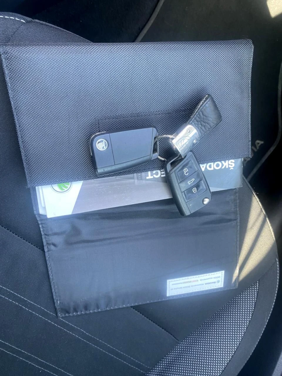 Skoda Octavia 1.6TDI DSG 115�.� Face Lift | Mobile.bg � ����������� 15