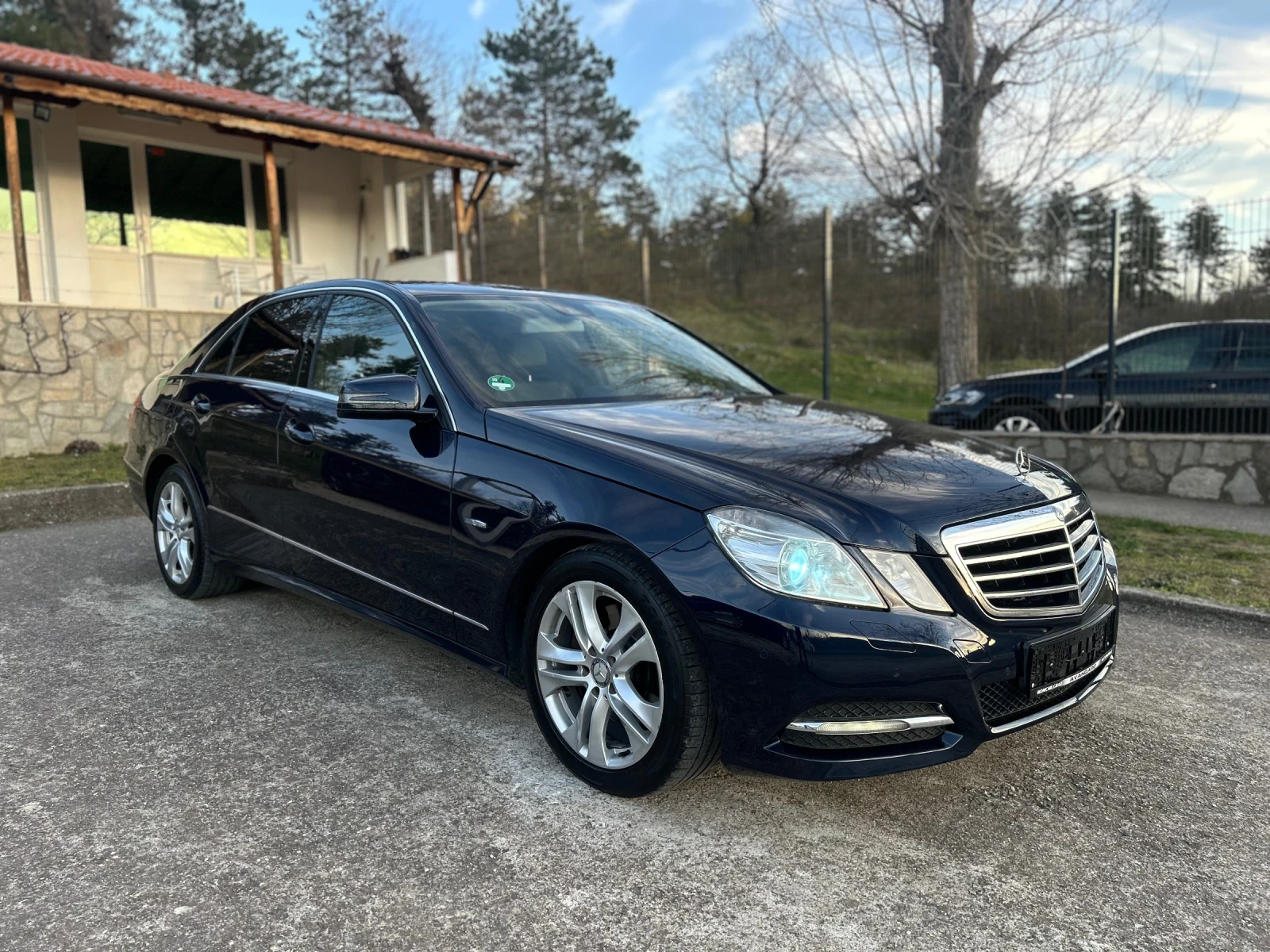 Mercedes-Benz E 250 CDI AVANTGARDE XENON LED - изображение 2