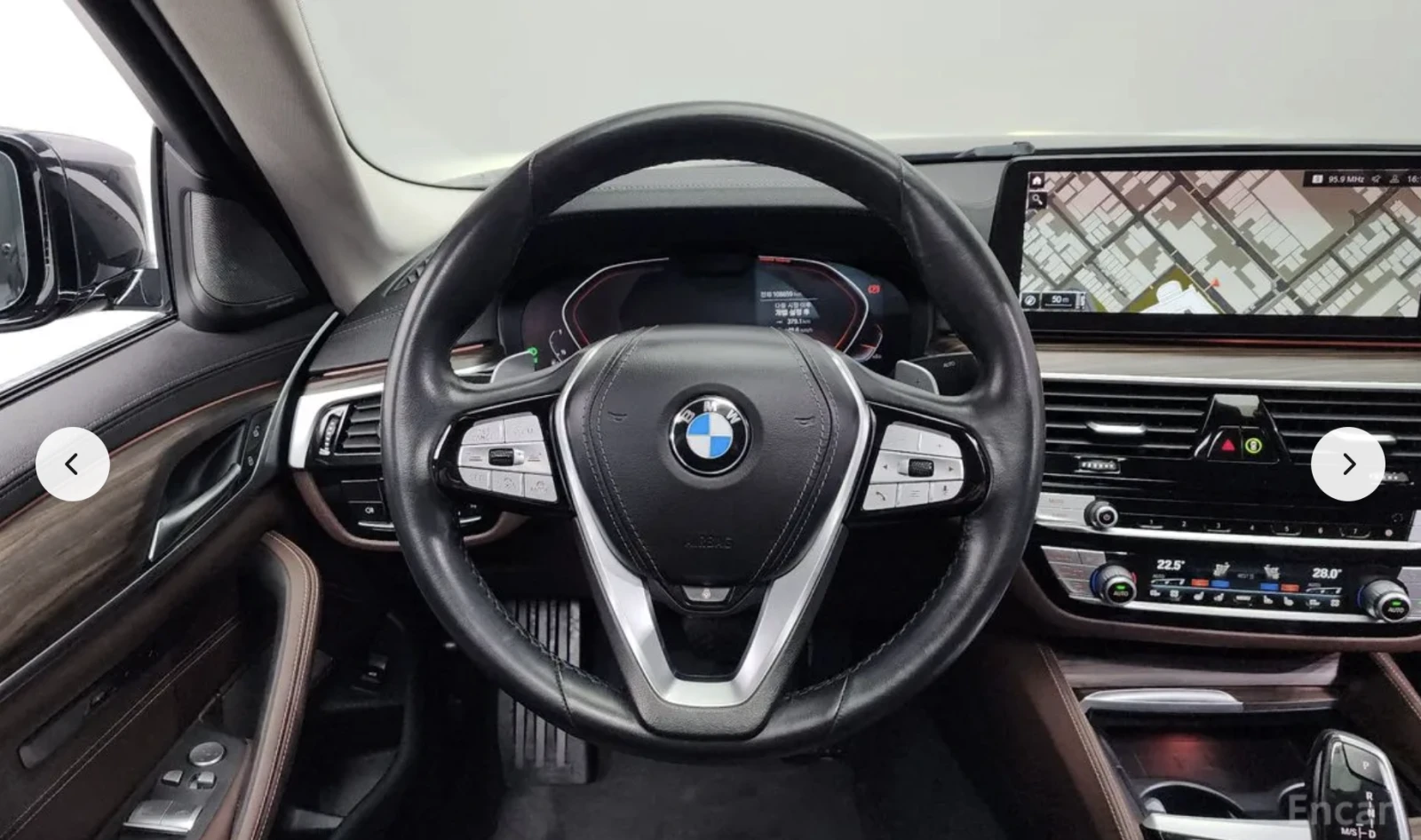 BMW 530 LUXURY* LINE* ХЕДЪП* 360КАМЕРА* ПОДГРЕВ* ОБДУХВАНЕ, снимка 7 - Автомобили и джипове - 54017829