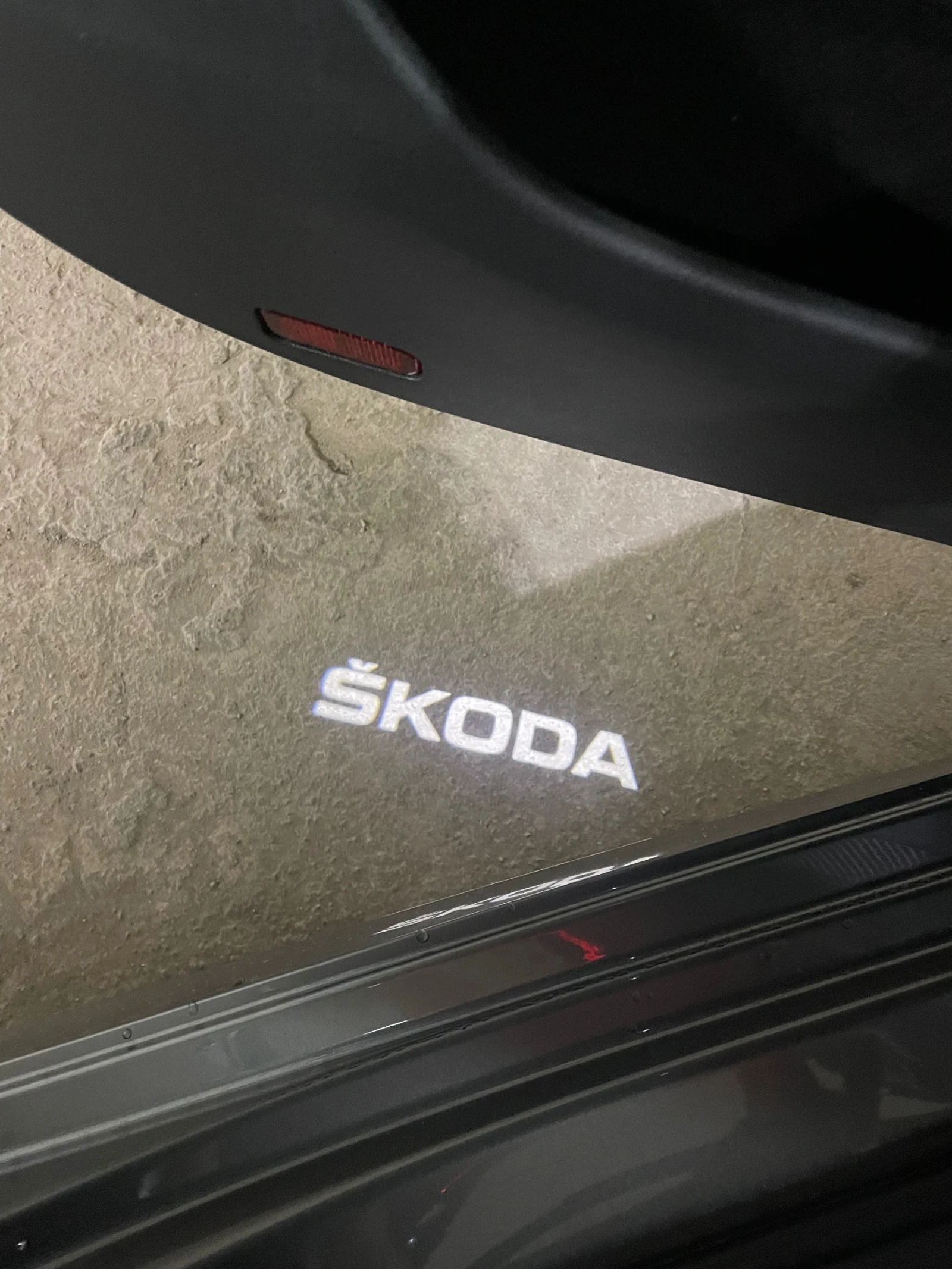 Skoda Octavia 2.0 D //ЛИЗИНГ: 195 евро / месец //, снимка 14 - Автомобили и джипове - 54092158