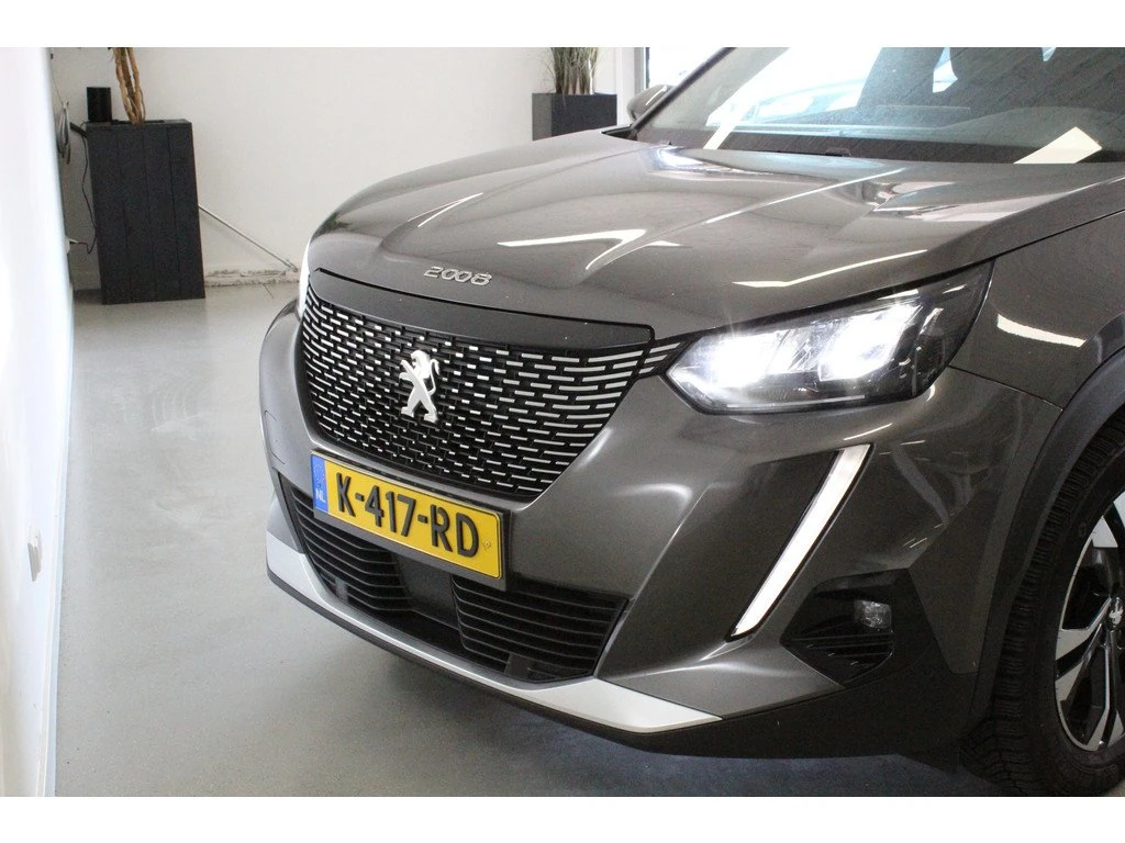 Peugeot 2008 1.5 HDI Allure, снимка 2 - Автомобили и джипове - 54226136