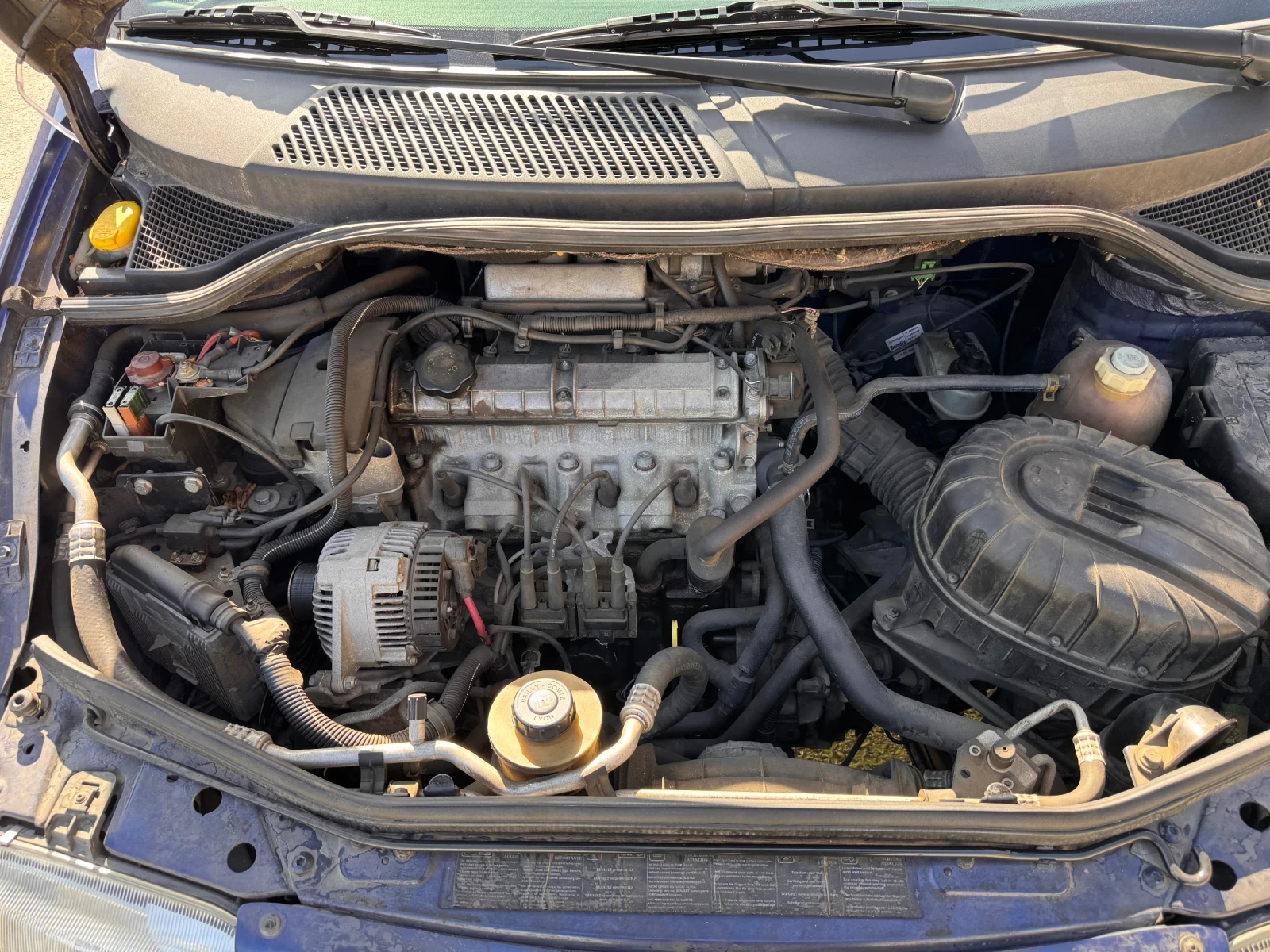 Renault Scenic 2000, снимка 2 - Автомобили и джипове - 54234421