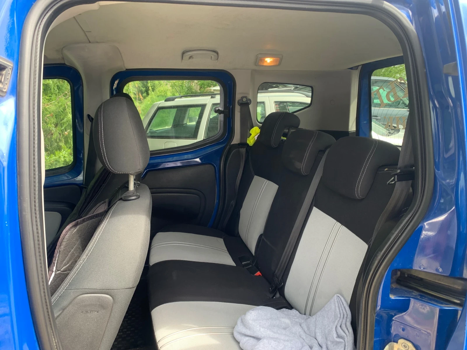Fiat Qubo, снимка 9 - Автомобили и джипове - 54482557