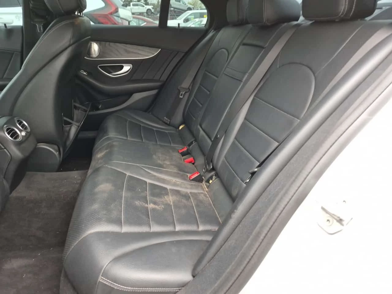Mercedes-Benz C 400 /DISTRONIC/ПОДГРЕВИ/BURMESTER , снимка 12 - Автомобили и джипове - 54537847