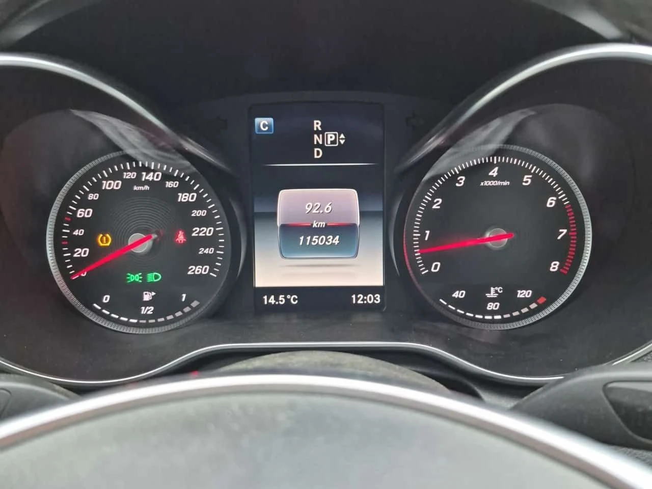 Mercedes-Benz C 400 /DISTRONIC/ПОДГРЕВИ/BURMESTER , снимка 9 - Автомобили и джипове - 54537847