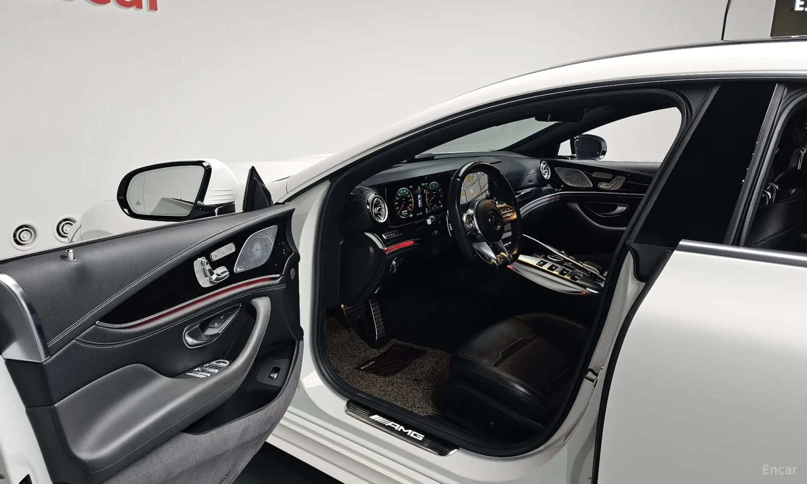 Mercedes-Benz AMG GT, снимка 10 - Автомобили и джипове - 54783412
