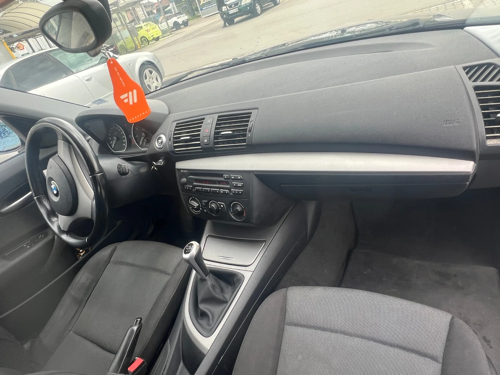 BMW 116, снимка 6 - Автомобили и джипове - 54853355