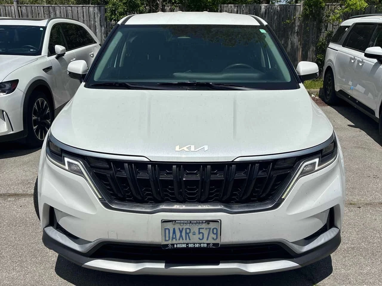 Kia Carnival * FWD * АВТОКРЕДИТ БЕЗ ПЪРВОНАЧАЛНА ВНОСКА* , снимка 6 - Автомобили и джипове - 55023705