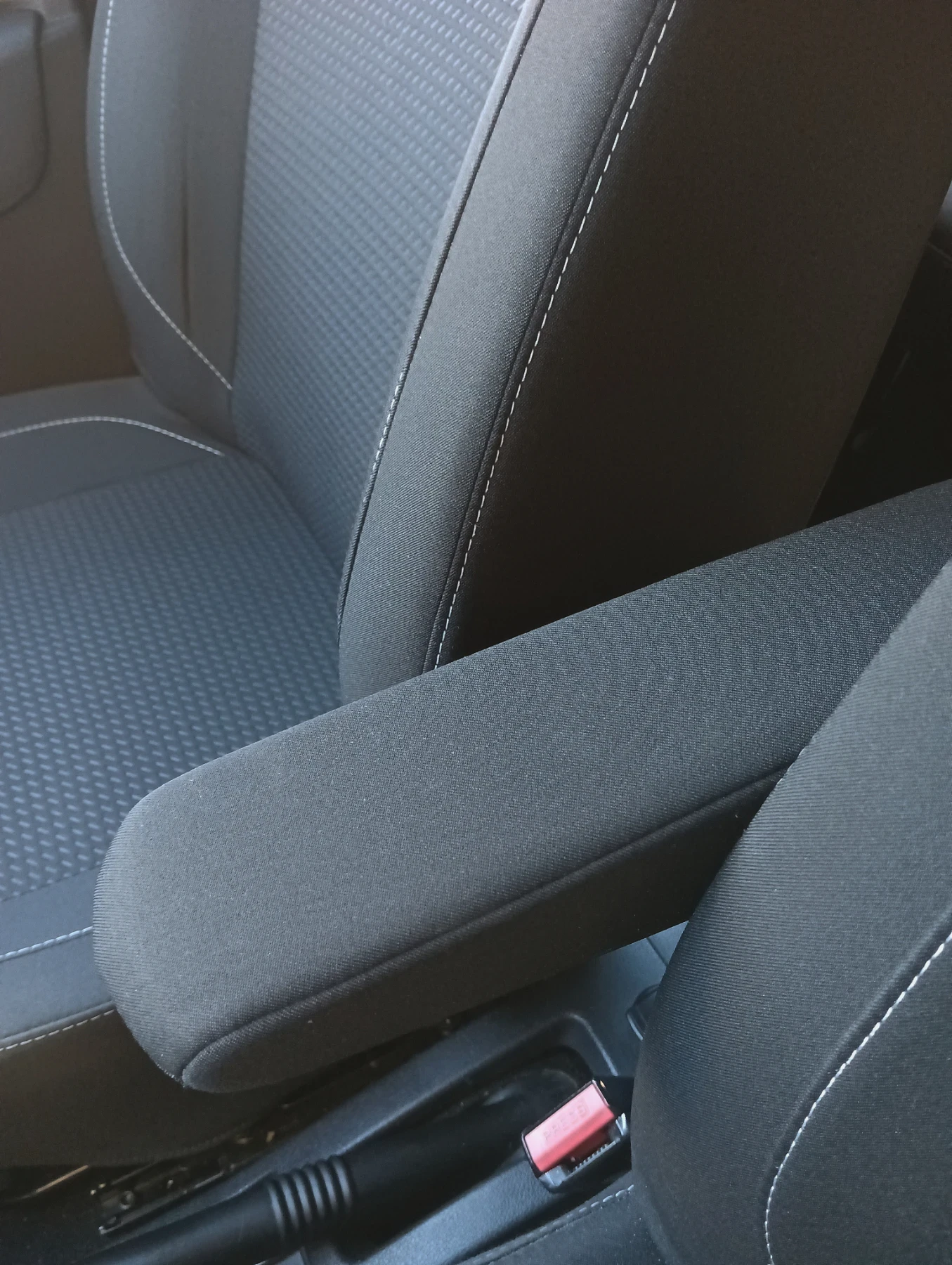 Dacia Dokker 1.5 dci , снимка 5 - Автомобили и джипове - 55190851