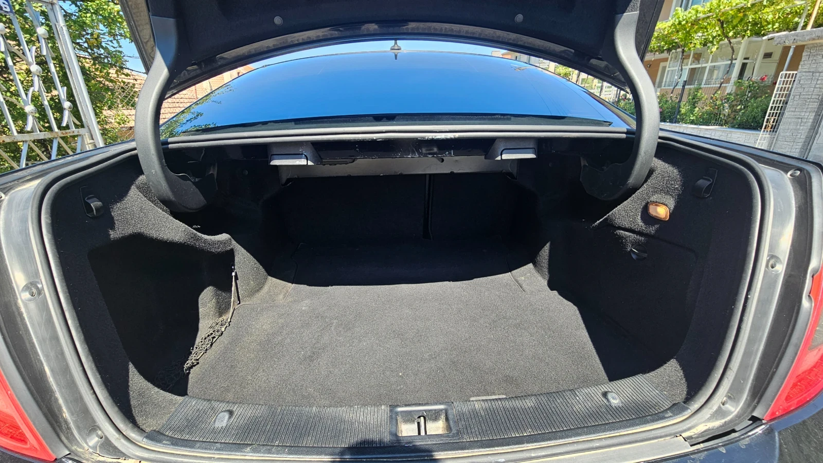 Mercedes-Benz C 220, снимка 8 - Автомобили и джипове - 55484668