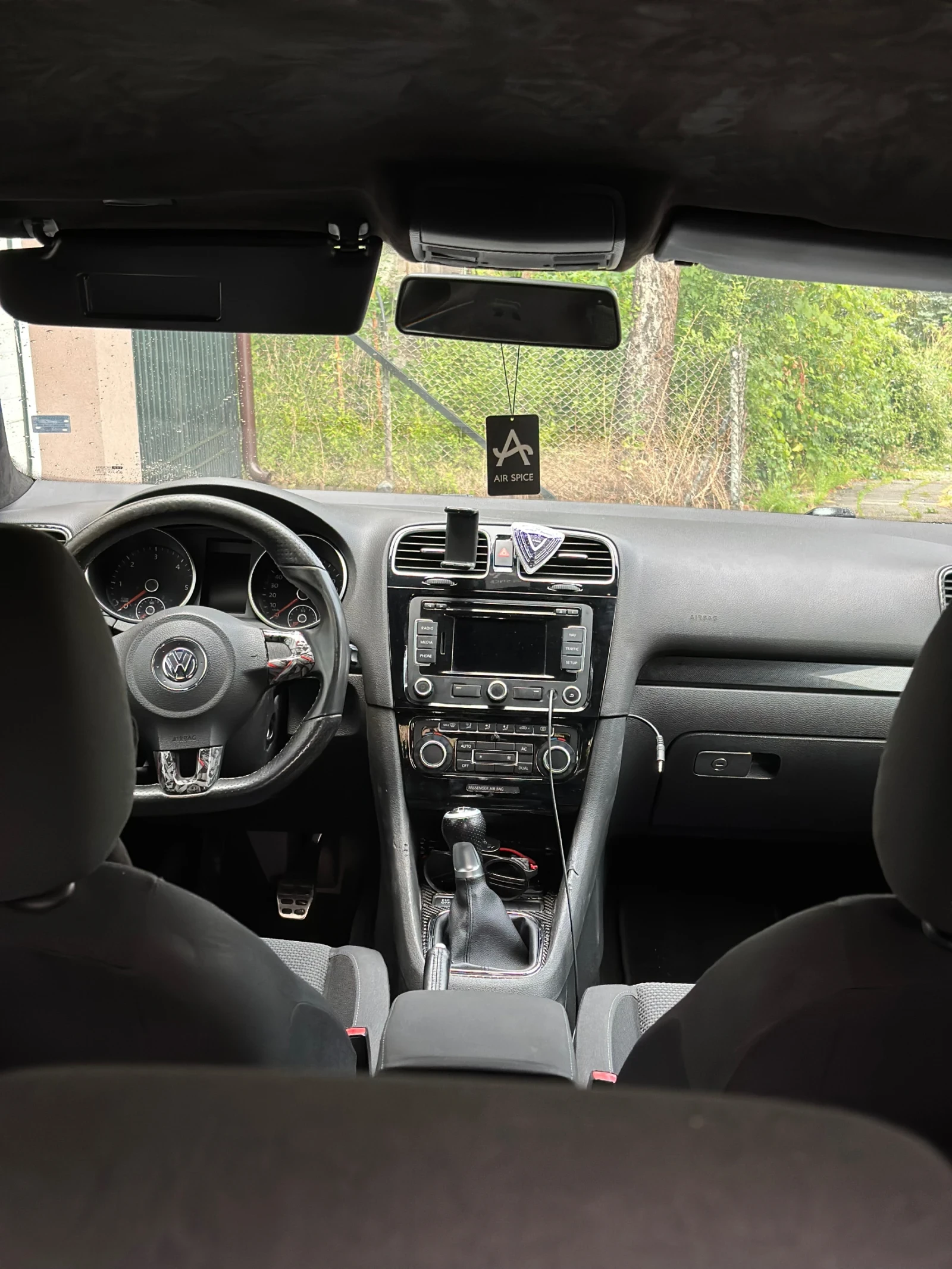 VW Golf, снимка 5 - Автомобили и джипове - 55648057