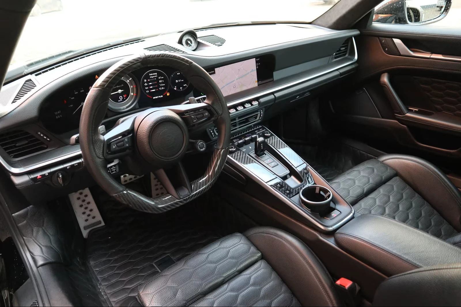 Porsche 911 TURBO S* ROCKET 900R* 1 of 25* , снимка 10 - Автомобили и джипове - 55686723
