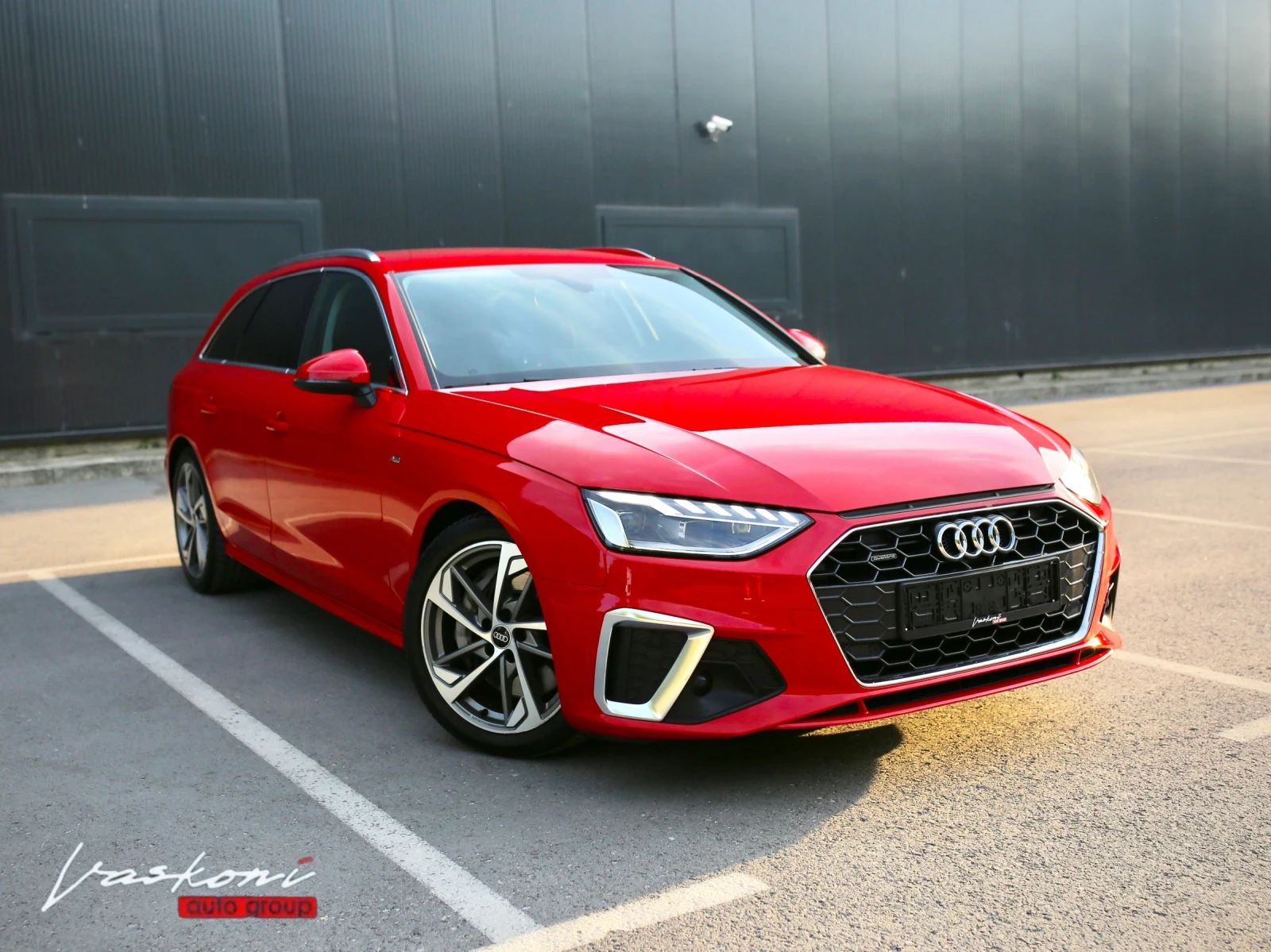 Audi A4 50 TDI Quattro S Line, снимка 2 - Автомобили и джипове - 55804847