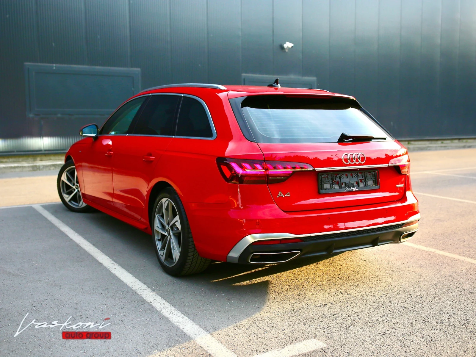 Audi A4 50 TDI Quattro S Line, снимка 3 - Автомобили и джипове - 55804847
