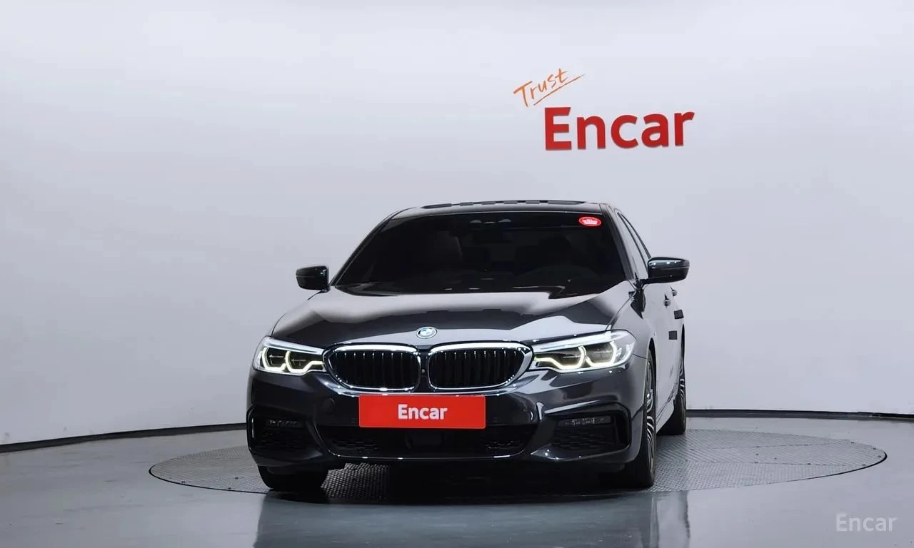BMW 530 i xDrive M Sport* ФИКСИРАНА ЦЕНА* , снимка 3 - Автомобили и джипове - 56104112