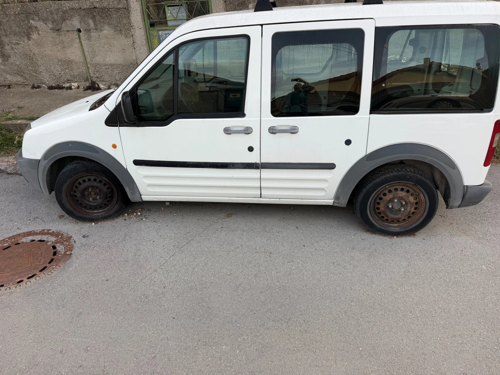 Ford Connect, снимка 2 - Автомобили и джипове - 56116544