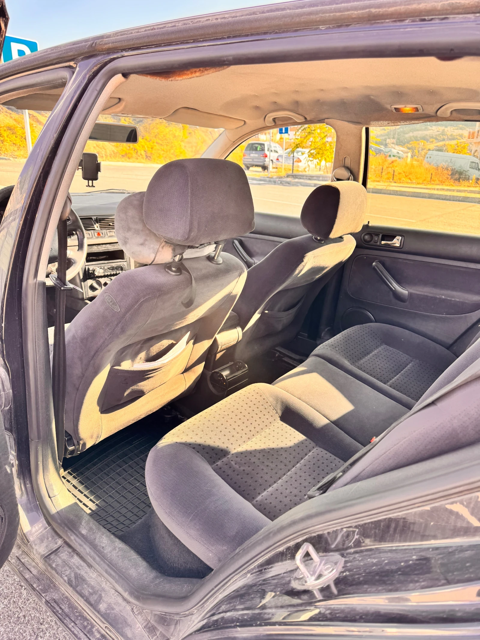VW Golf, снимка 6 - Автомобили и джипове - 56338735