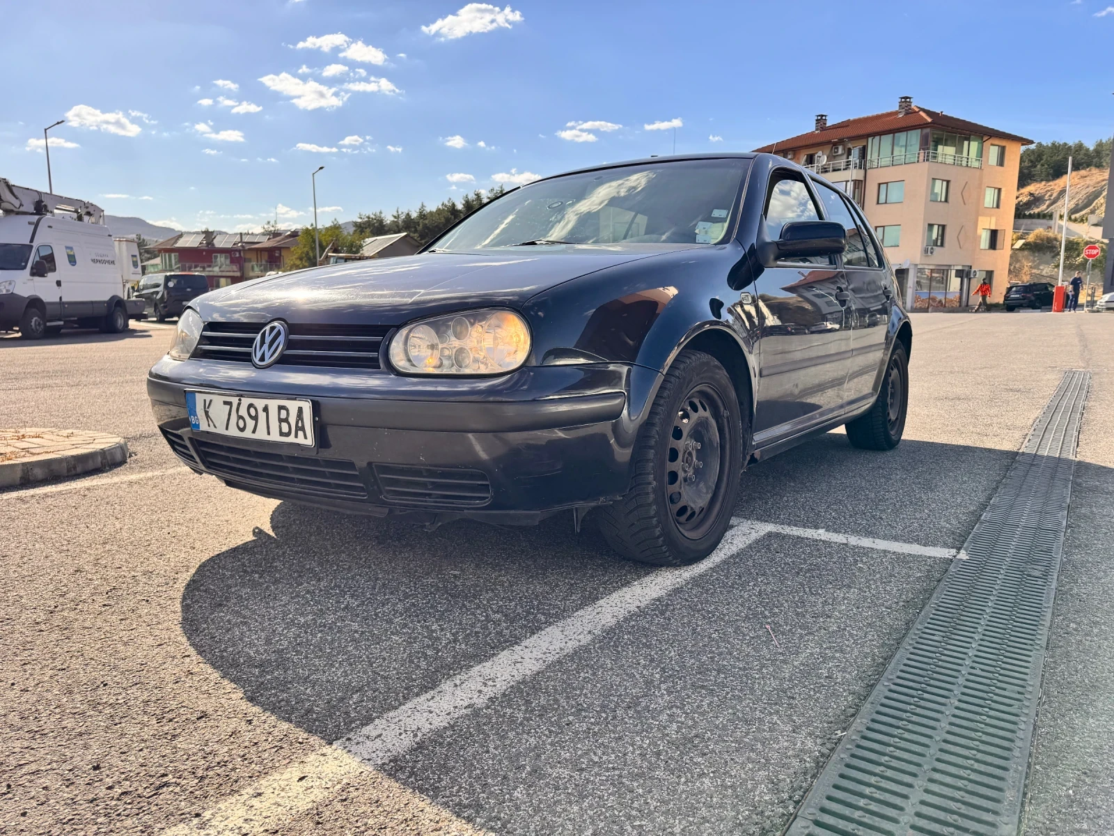VW Golf, снимка 2 - Автомобили и джипове - 56338735