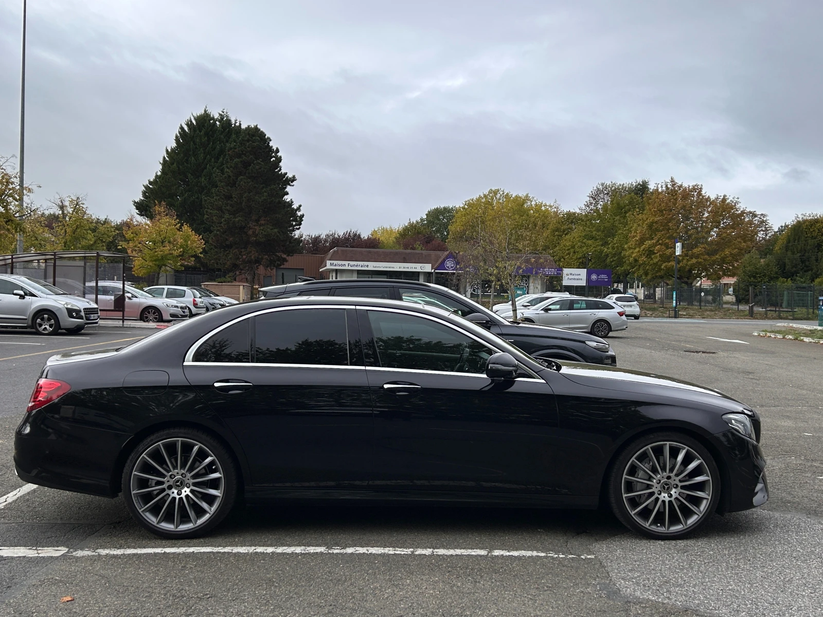 Mercedes-Benz E 220 D AMG LINE 9G 194 | Mobile.bg � ����������� 7