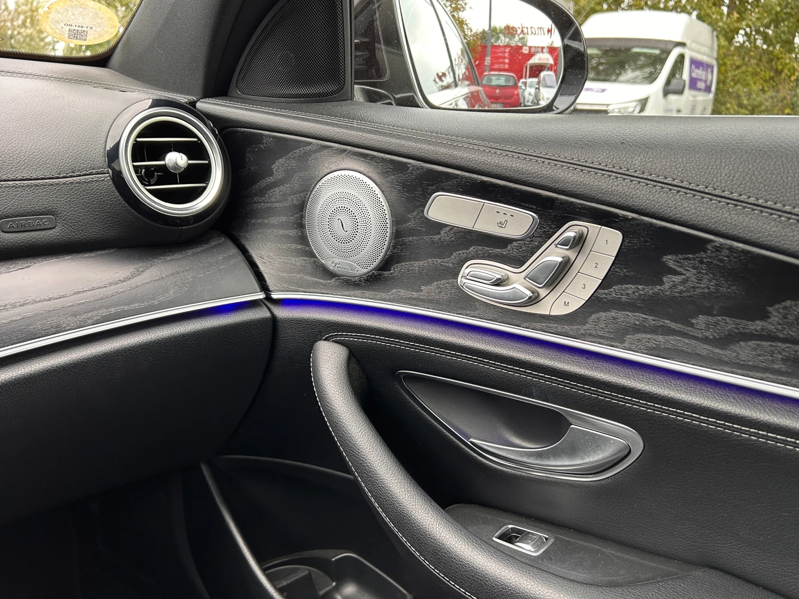 Mercedes-Benz E 220 D AMG LINE 9G 194 | Mobile.bg � ����������� 11