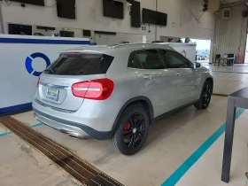 Mercedes-Benz GLA 250 CARFAX/ПОДГРЕВ/ПАНОРАМА/ПАМЕТ/, снимка 3