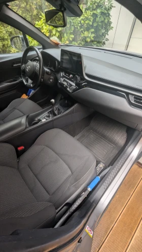 Toyota C-HR 1.2 - 13300 € / 26012.54 лв. - 35700547 8