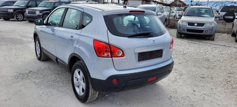 Nissan Qashqai, снимка 6 - Автомобили и джипове - 39715646