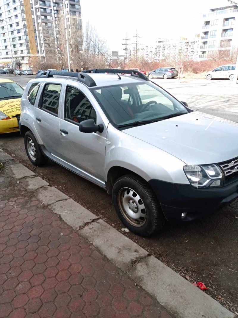 Dacia Duster, снимка 1 - Автомобили и джипове - 48159100