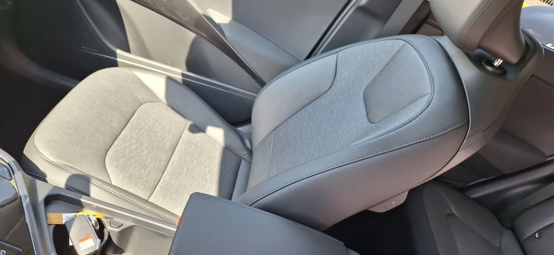 Kia Niro 1.6 HEV Limited, снимка 6 - Автомобили и джипове - 50821368