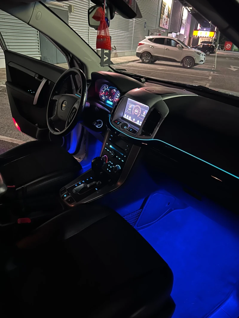 Chevrolet Captiva 2.2D 16v 4x4, снимка 13 - Автомобили и джипове - 53057678