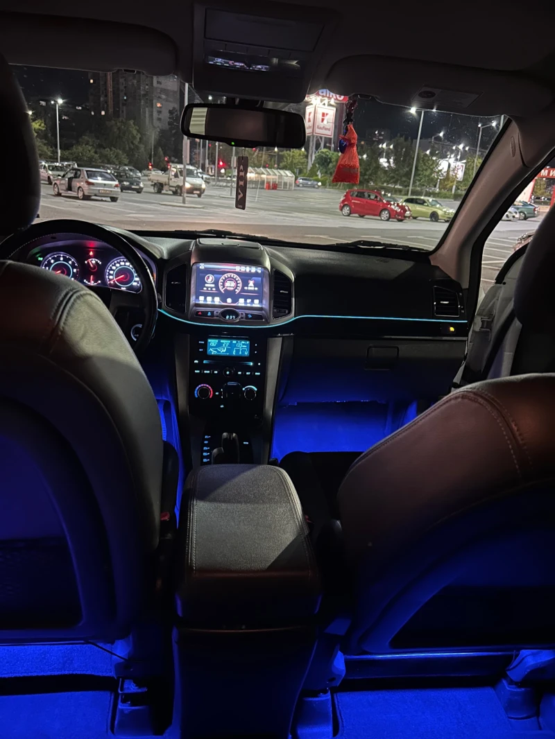 Chevrolet Captiva 2.2D 16v 4x4, снимка 14 - Автомобили и джипове - 53057678