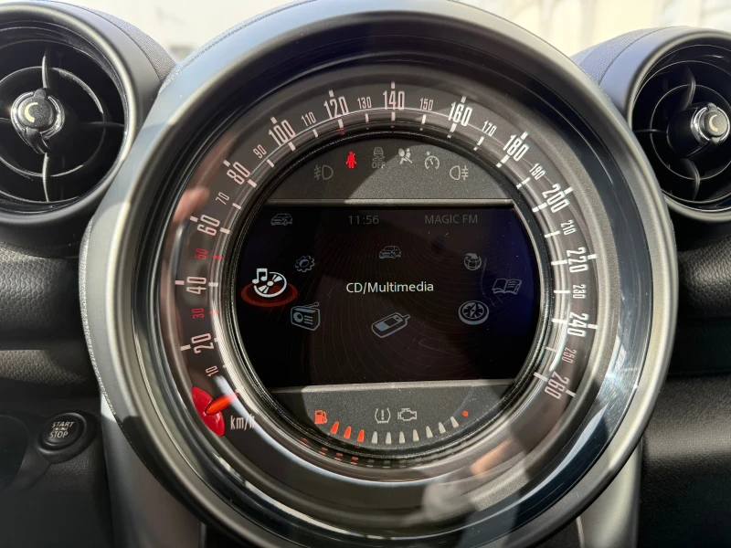 Mini Countryman Cooper S+ All 4+ Automatic+ Подгрев, снимка 14 - Автомобили и джипове - 53093315