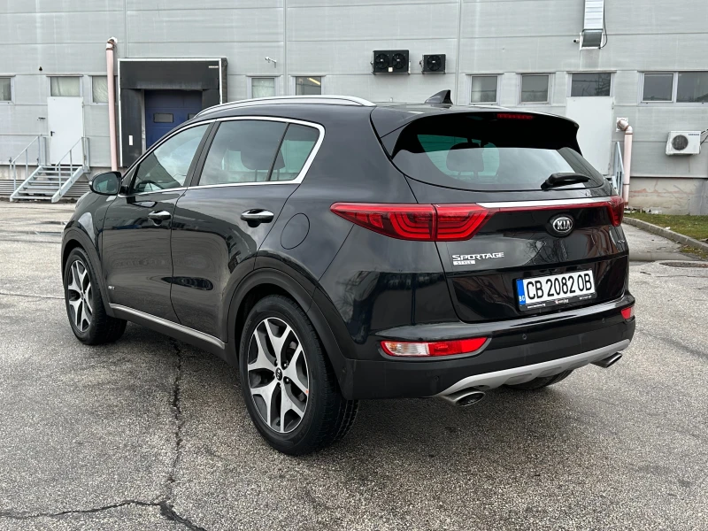 Kia Sportage, снимка 3 - Автомобили и джипове - 53285216