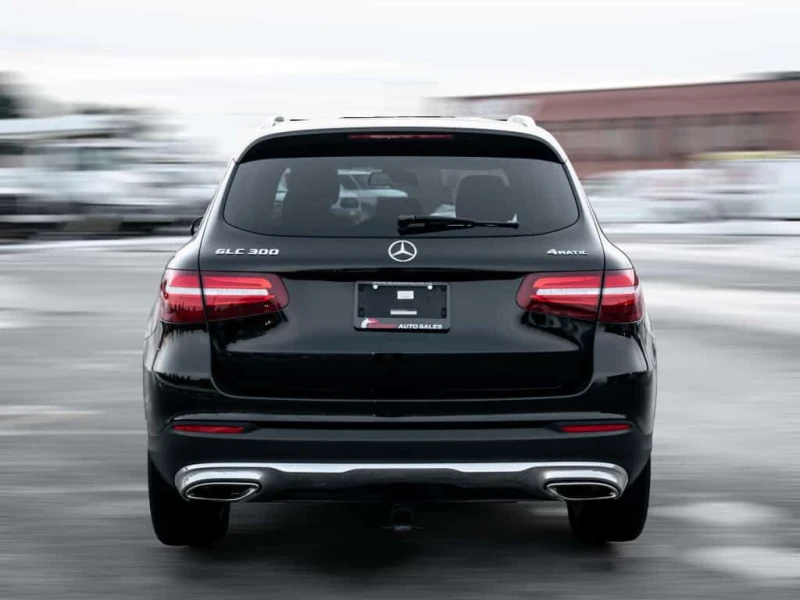 Mercedes-Benz GLC 300 NAV| PANOROOF| B.SPOT| HEATED SEATS| CRUISE, снимка 5 - Автомобили и джипове - 53527262